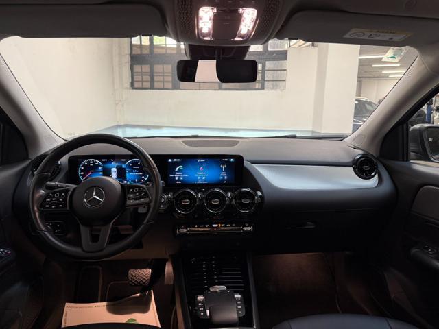 MERCEDES-BENZ GLA 200 Automatic Business Extra
