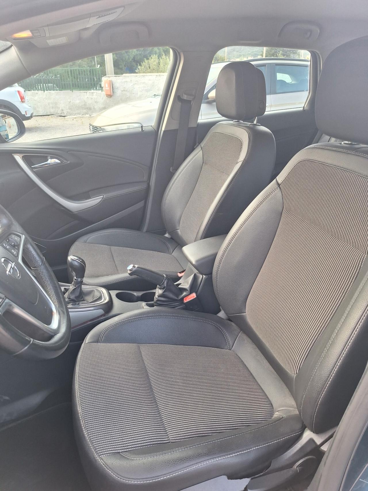 Opel Astra 1.7 CDTI 110CV Sports Tourer Cosmo