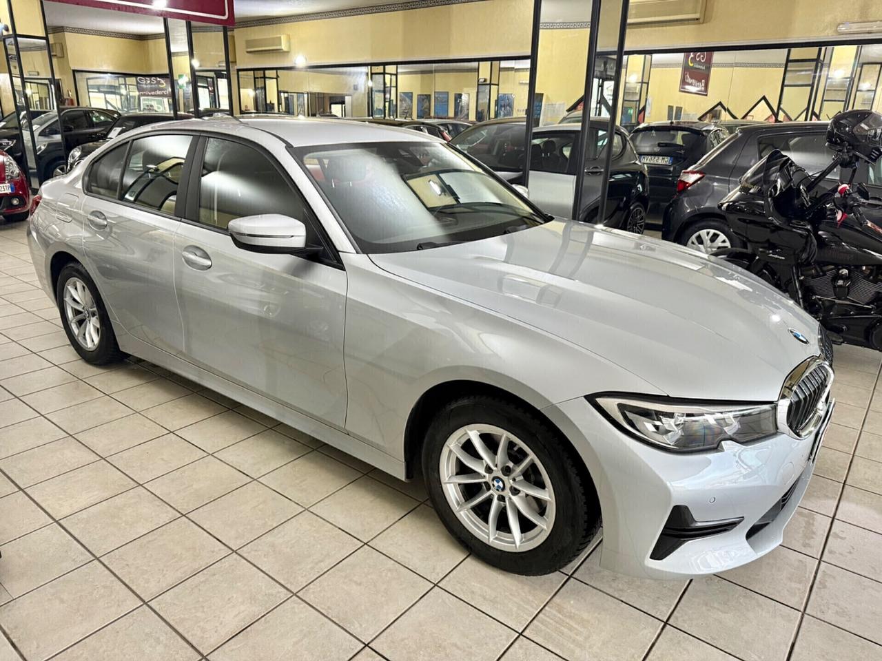 Bmw 320D MH 48V 190CV Business Advantage