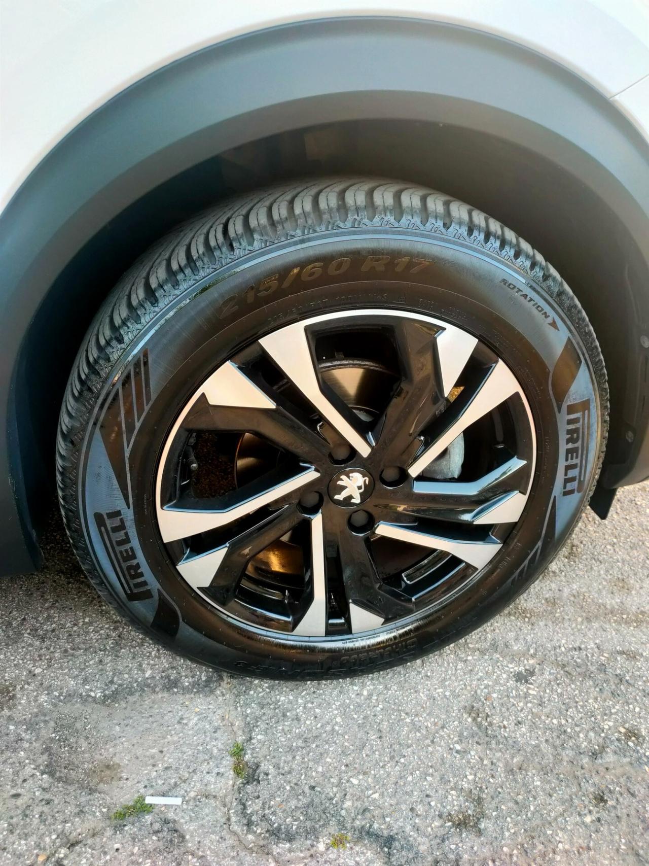 Peugeot 2008 BlueHDi 110 S&S GT
