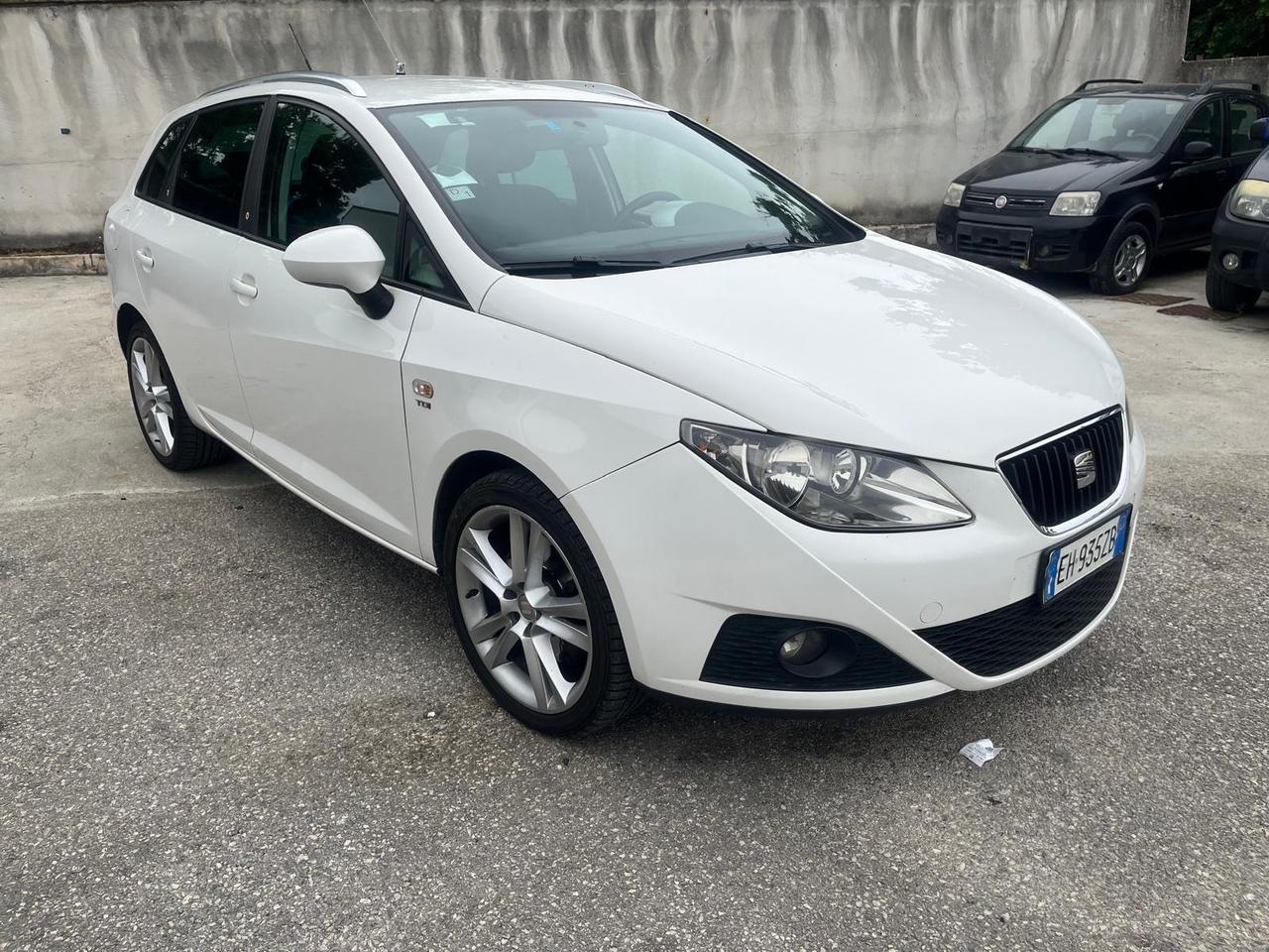 Seat Ibiza SW-1.6 tdi-full -2011
