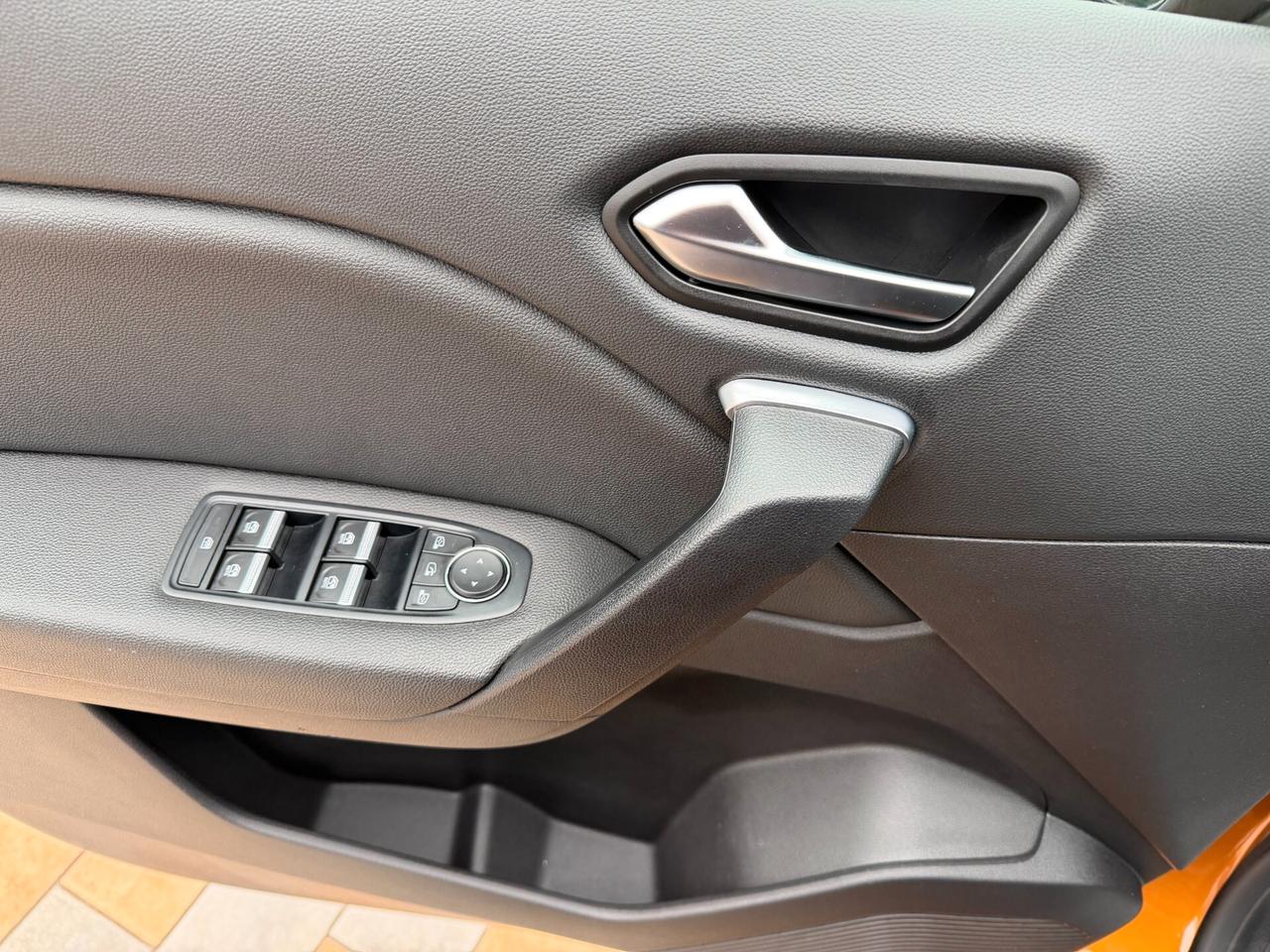 Renault Captur 1.0 TCE 100 cv. INTENS