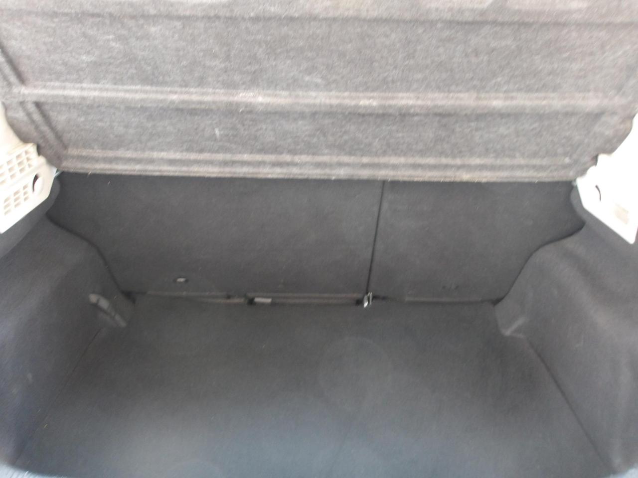 Peugeot 207 5 Porte 207 5p 1.4 vti 16v X-Line FL