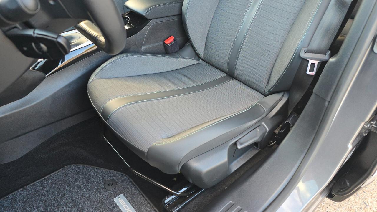Peugeot 2008 BlueHDi 110 S&S Allure