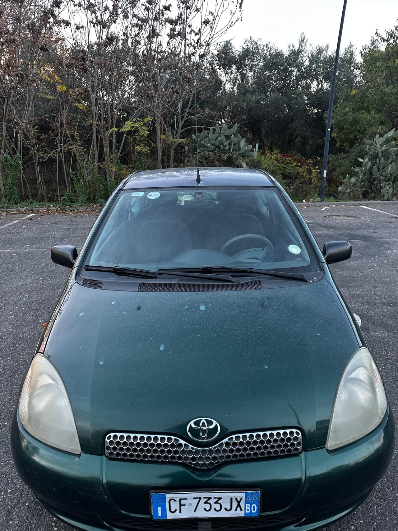 Toyota Yaris 1.0i 16V cat 3 porte '03