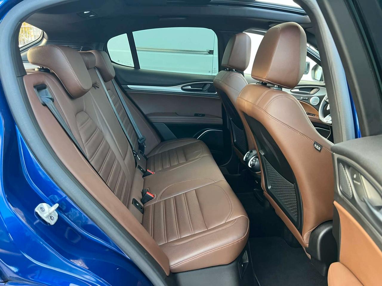 Alfa Romeo Stelvio 210cv Q4 -TETTO A -HARMAN K-