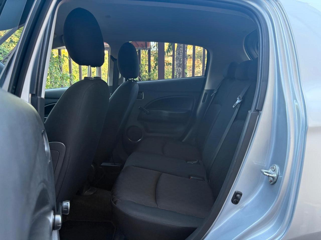 Mitsubishi Space Star 1.2 Intense SDA