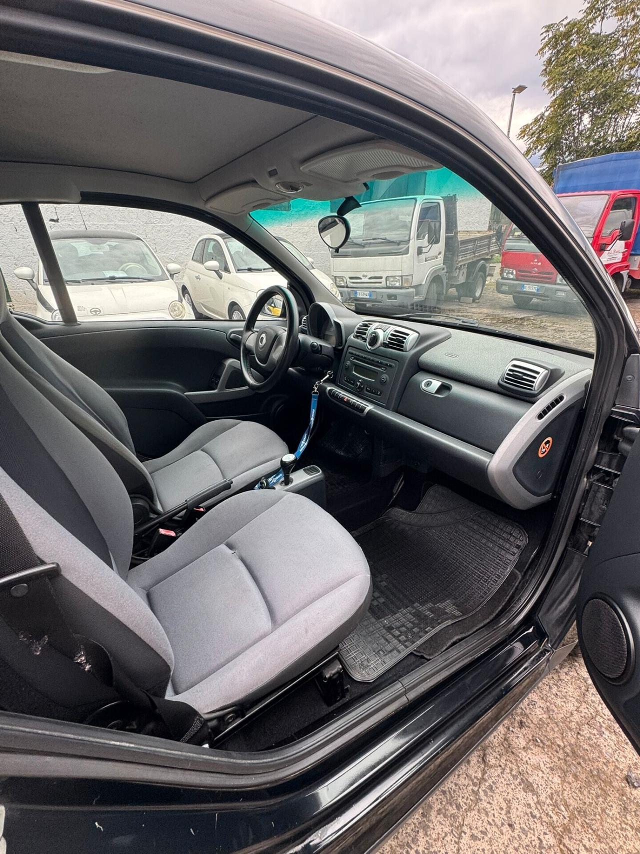 Smart ForTwo 1000 52 kW coupé limited one