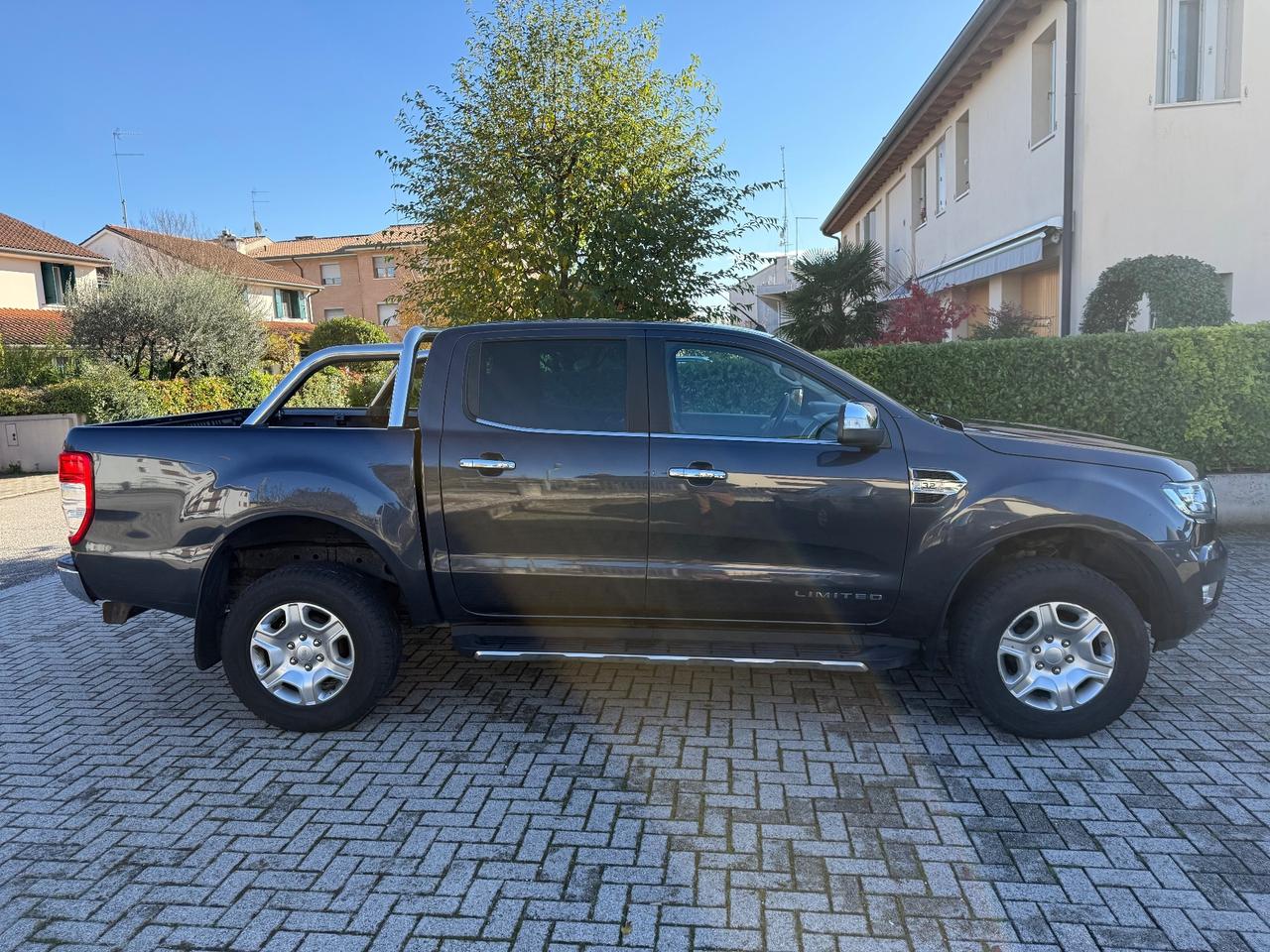Ford Ranger 3.2 Doppia cabina Limited