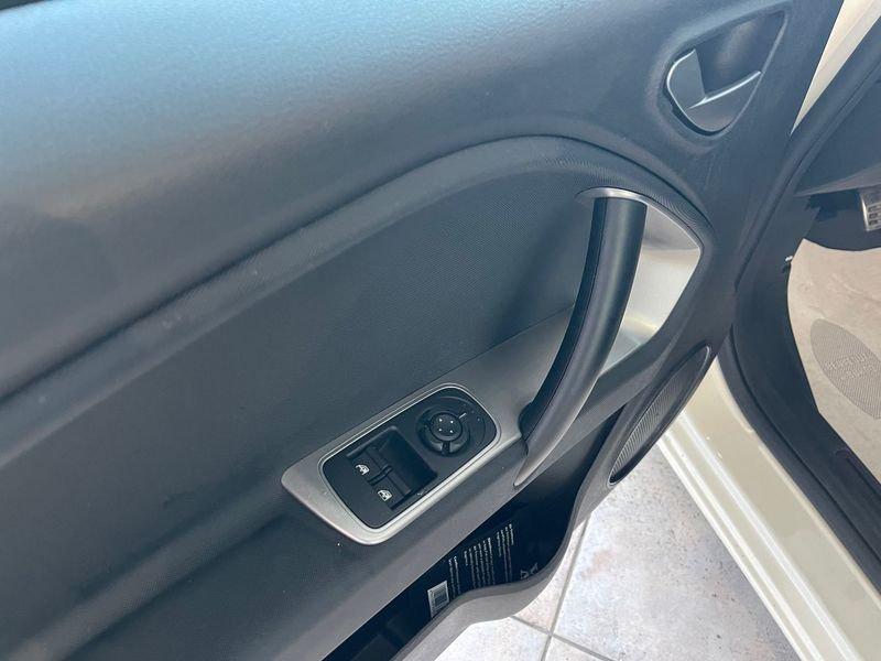 Alfa Romeo MiTo 1.4 78cv Super