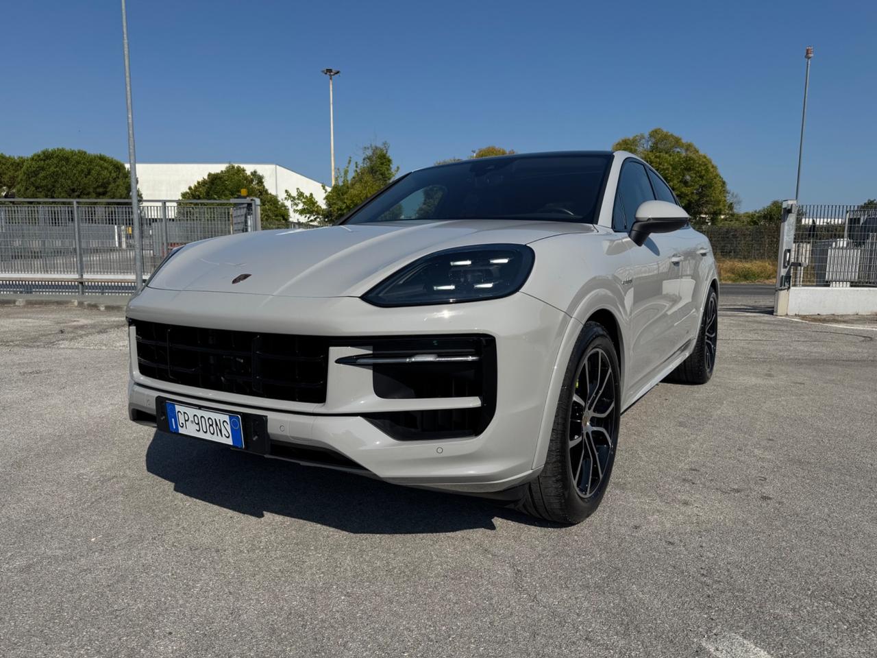 Porsche Cayenne Coupé 3.0 V6 E-Hybrid