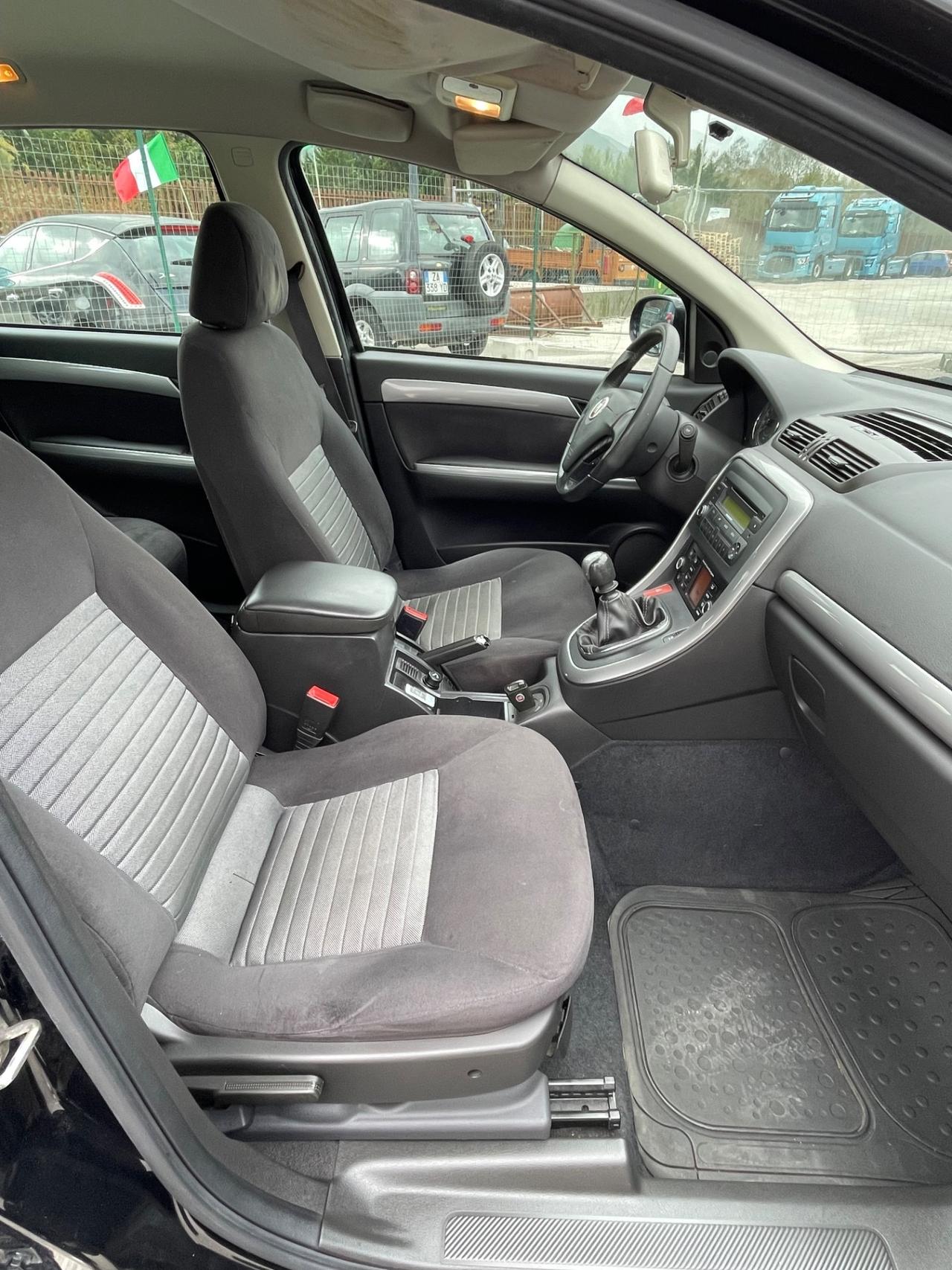 Fiat Croma 1.9 Multijet Emotion