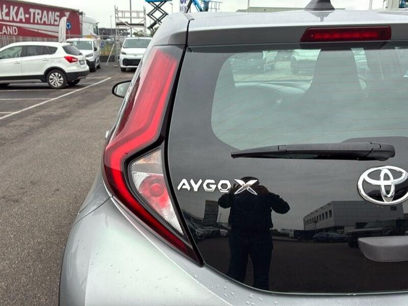 Toyota Aygo X 1.0B (72 CV) Active