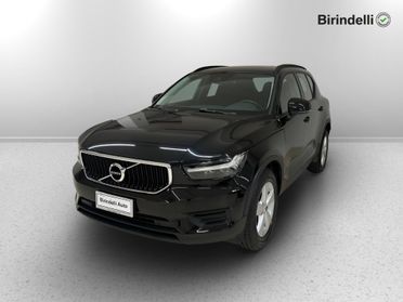 VOLVO XC40 (2017-->) - XC40 T2 Momentum