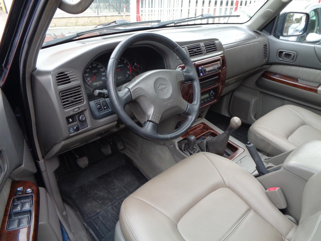 Nissan Patrol GR 3.0 TD Di 5 porte Luxury Wagon