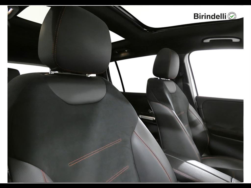 Mercedes-Benz GLB (X247) - GLB 220 d Automatic 4Matic Premium