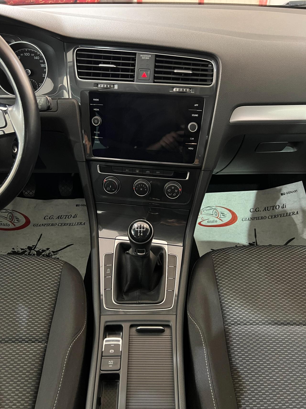Volkswagen Golf 1.6 116 CV - EXECUTIVE - 2019