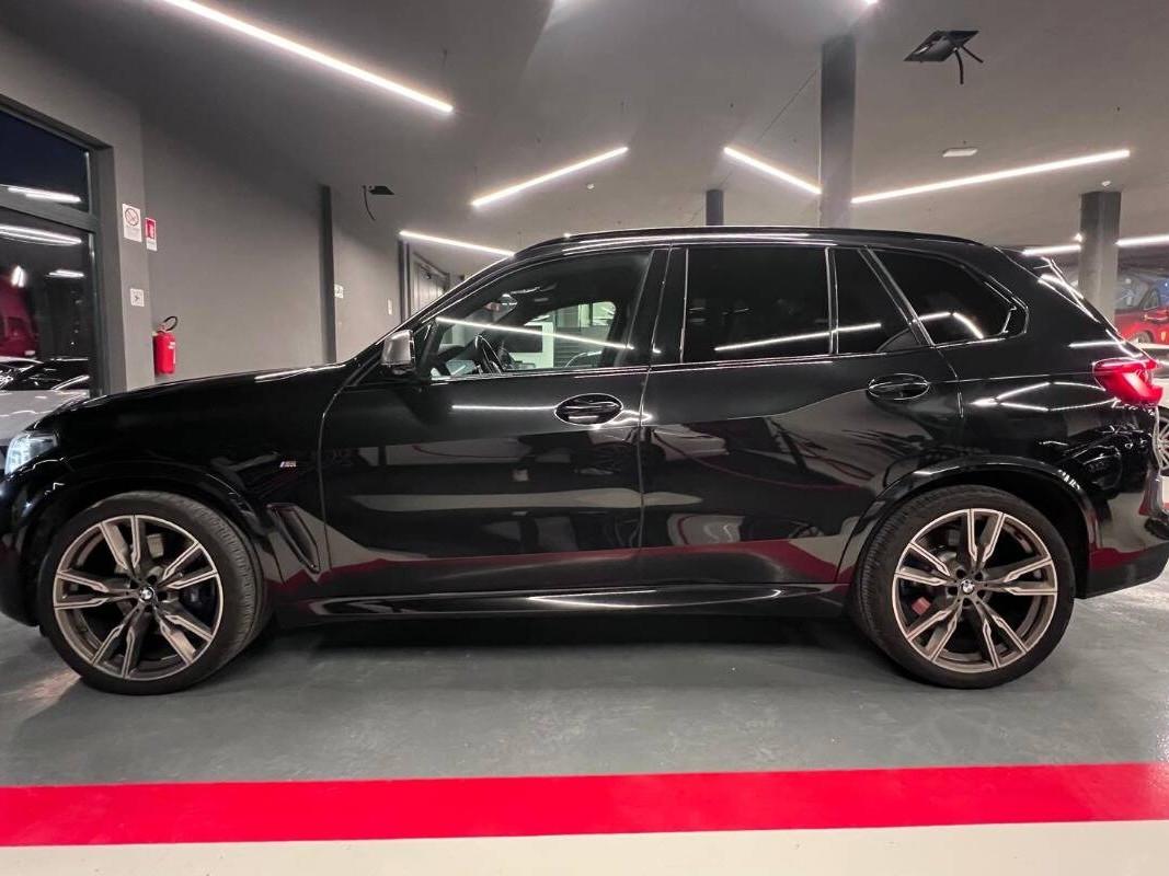 BMW X5 M50d auto