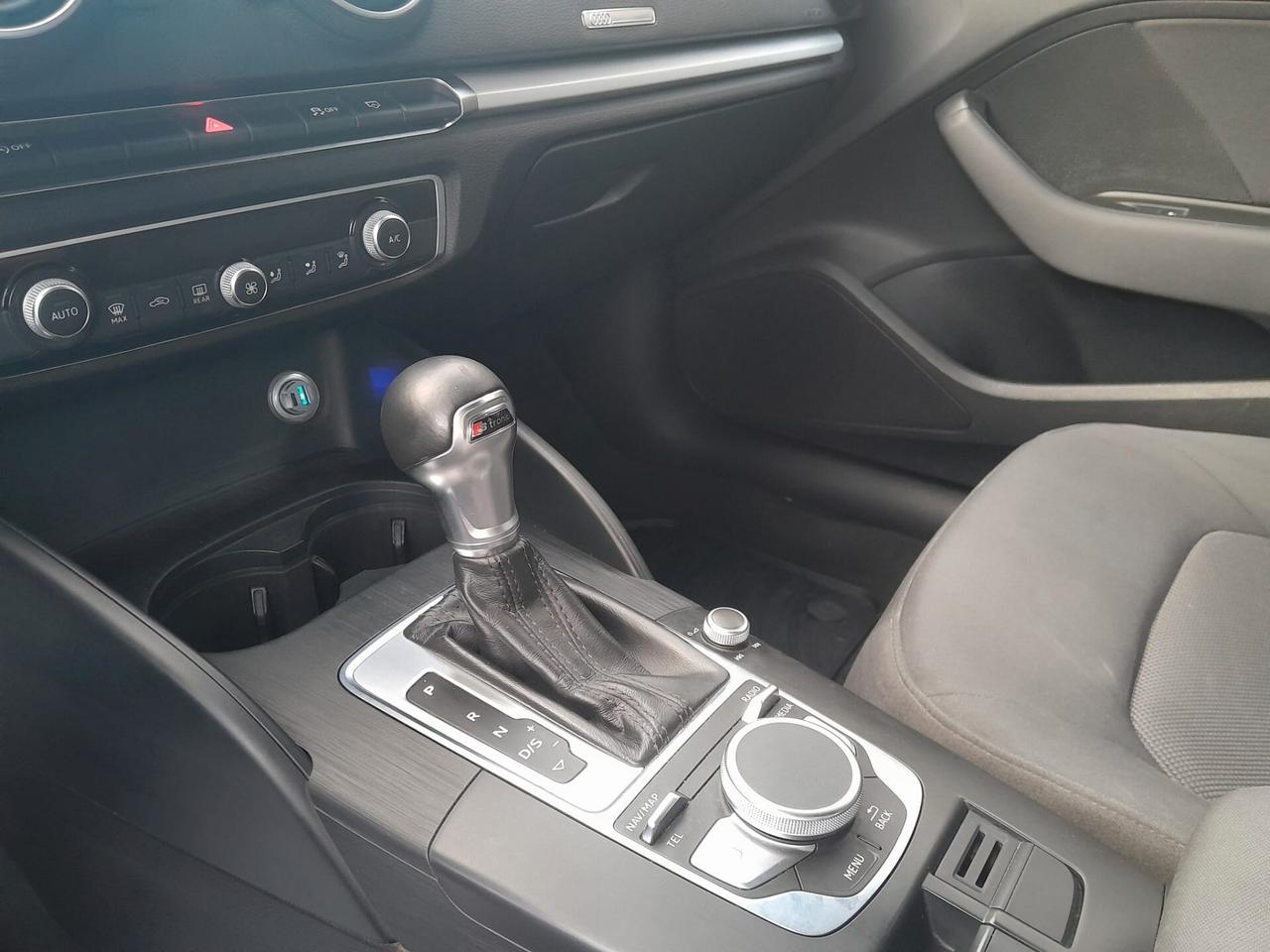 Audi A3 SPB 35 TDI S tronic Business