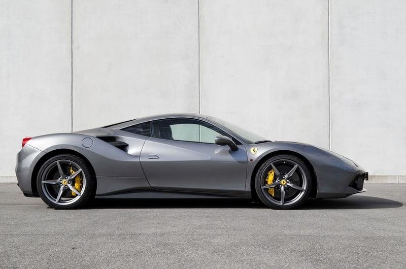 Ferrari 488 GTB full carbonio