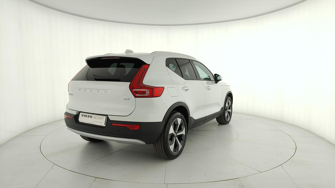 VOLVO XC40 2.0 b3 Core auto