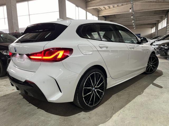 BMW 118 iA 5p. AUT Msport /NAVI+TELEC/LED/"19 Performance