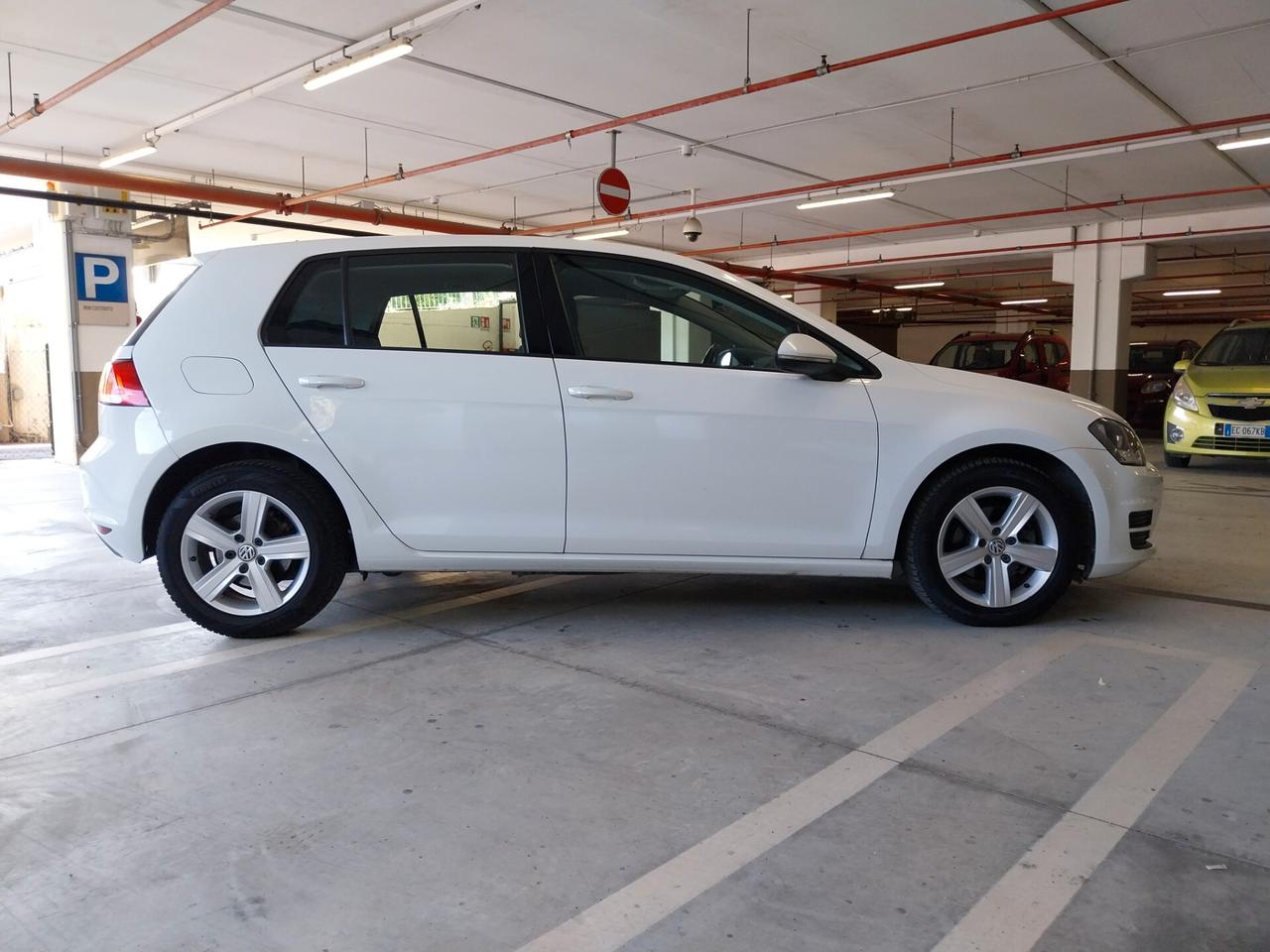 Volkswagen Golf 1.6 TDI 5p. Highline BlueMotion Technology - ok neopatentati