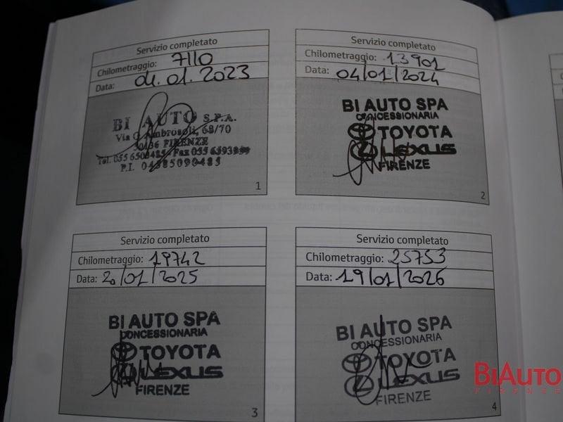 Toyota Yaris Cross Yaris Cross 1.5h Adventure fwd 116cv e-cvt