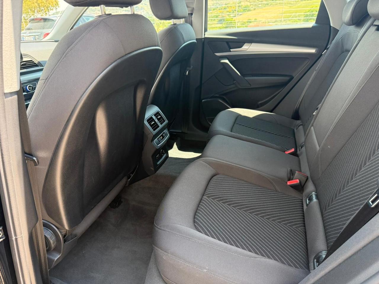 Audi Q5 35 TDI S tronic Business Advanced