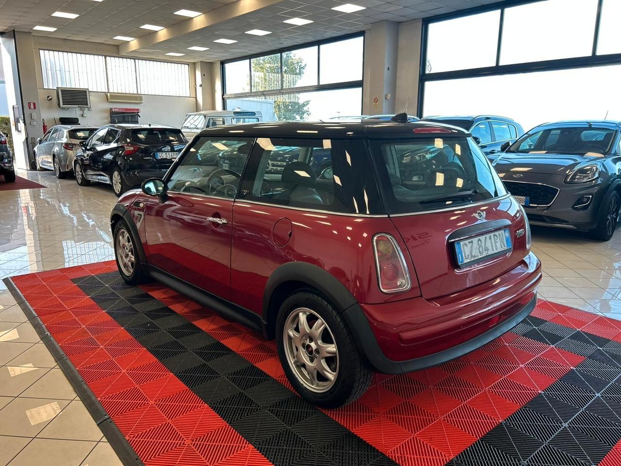 Mini Mini 1.4 tdi One D Seven