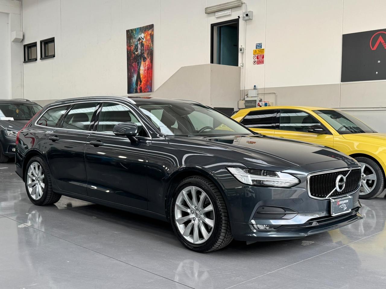 Volvo V90 D4 Geartronic Momentum