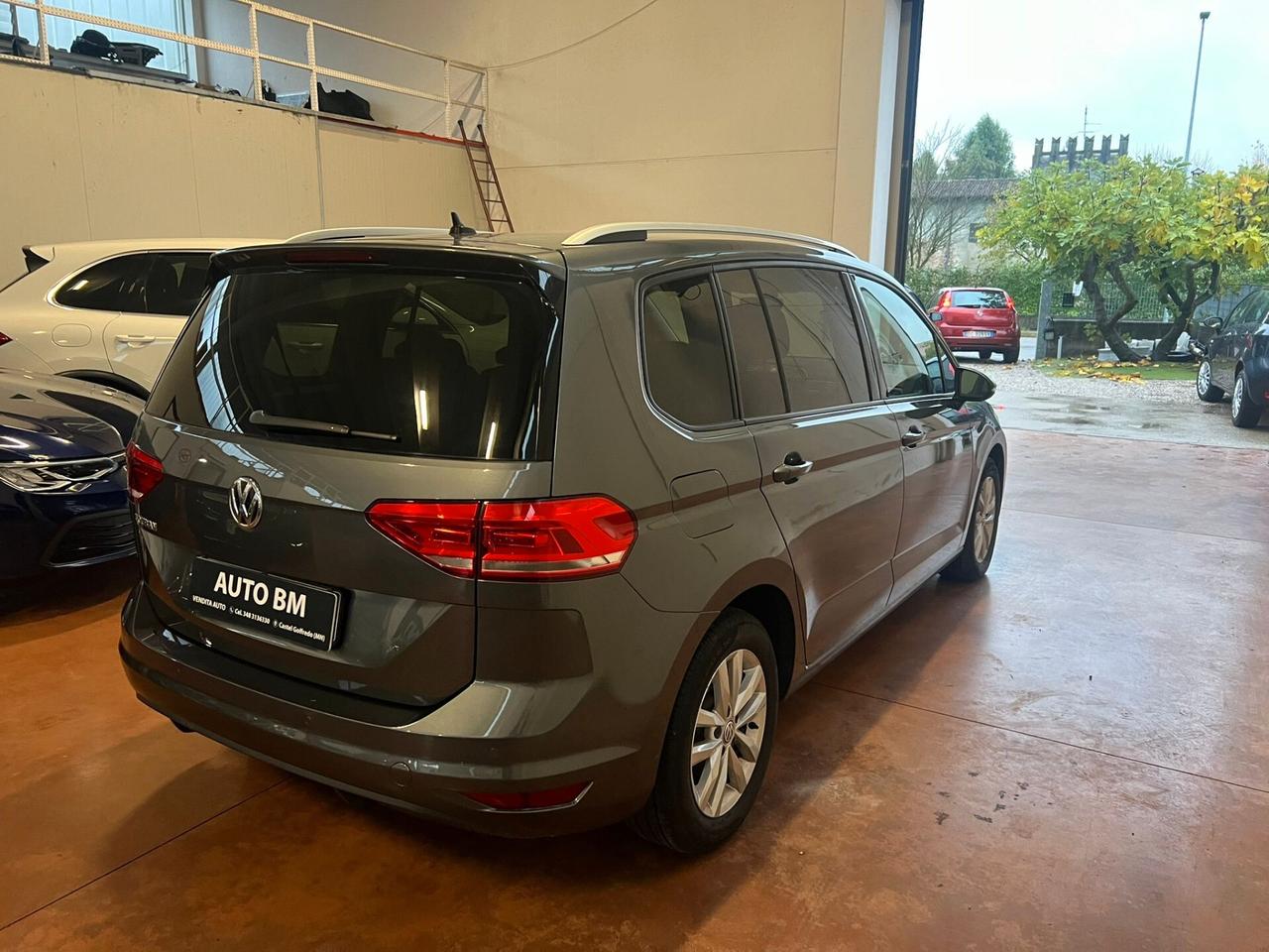 Volkswagen Touran 1.6 TDI 115 CV SCR DSG Business BlueMotion Technology