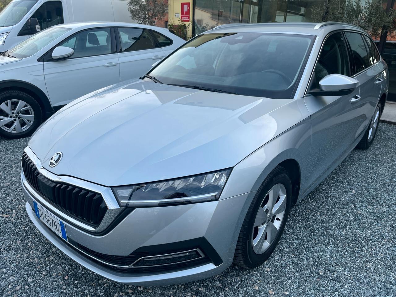 Skoda Octavia 2.0 TDI EVO SCR DSG Wagon 06/2022**km 72057**