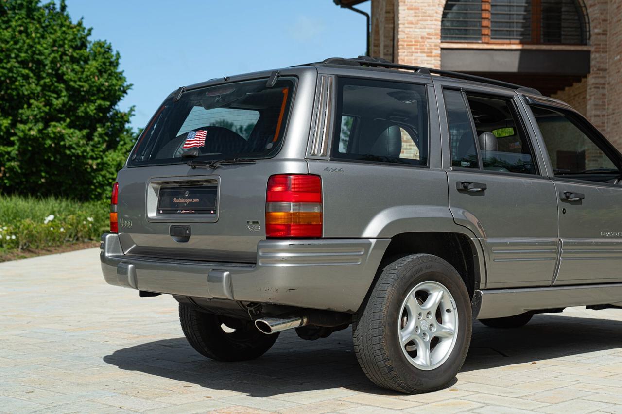 Jeep Grand Cherokee LIMITED LX 5.9 V8 - JEP00027