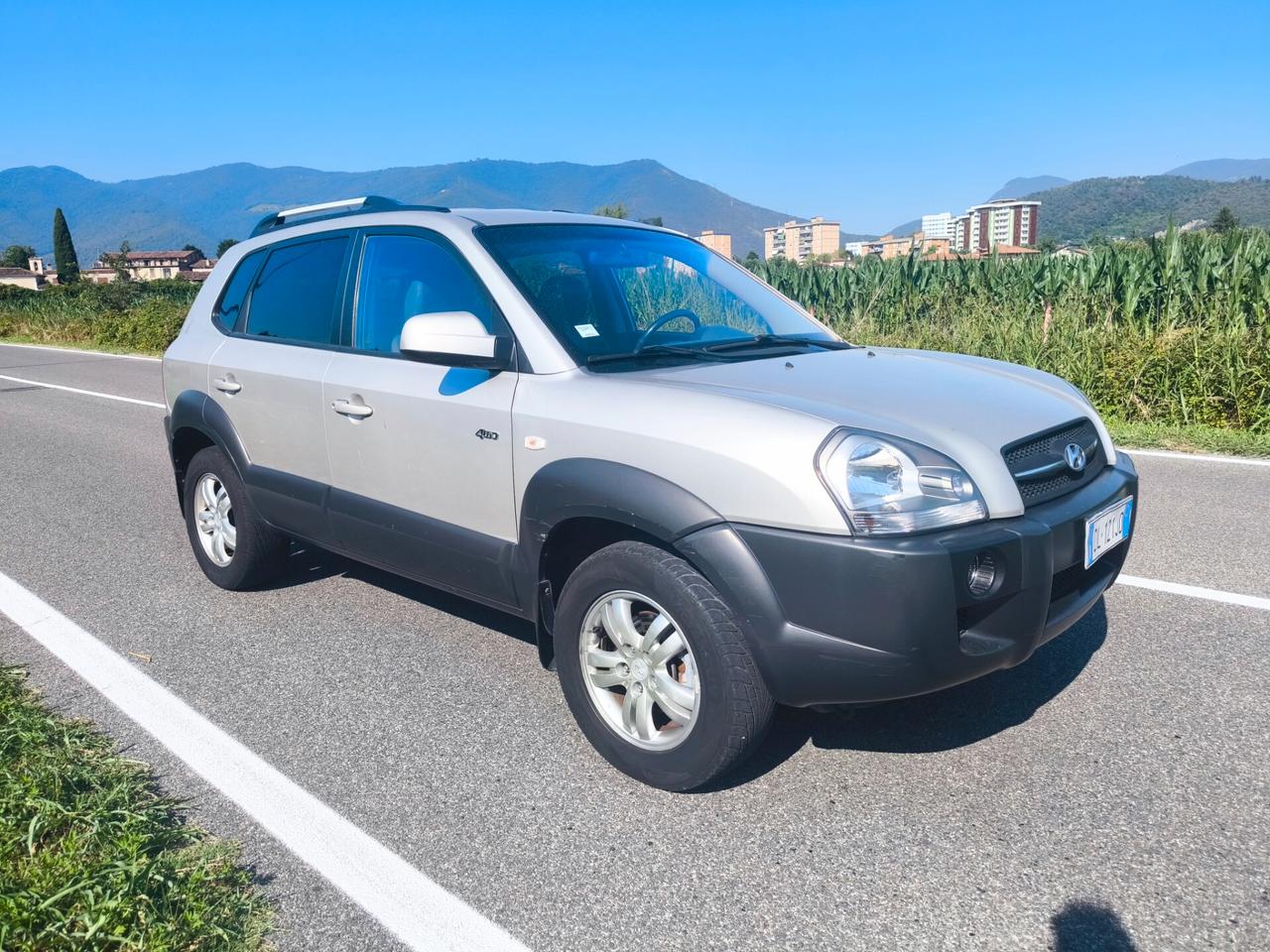 HYUNDAI TUCSON 4WD 2,0 G.P.L-KM 75000-