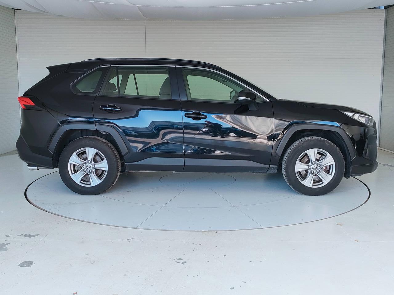 TOYOTA Rav4 V 2019 - Rav4 2.5 vvt-ie h Business 2wd 218cv e-cvt