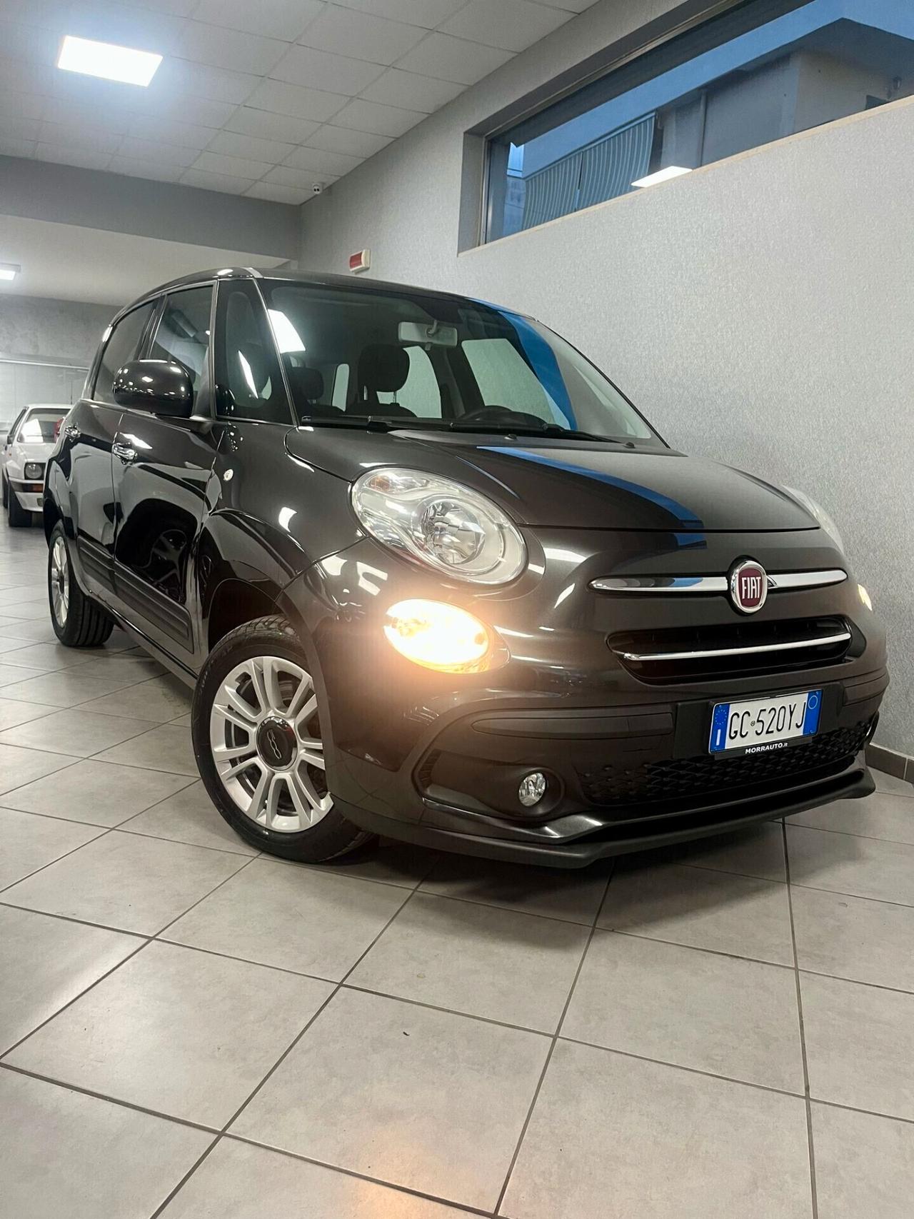 Fiat 500L 1.6 Multijet 120 CV Mirror