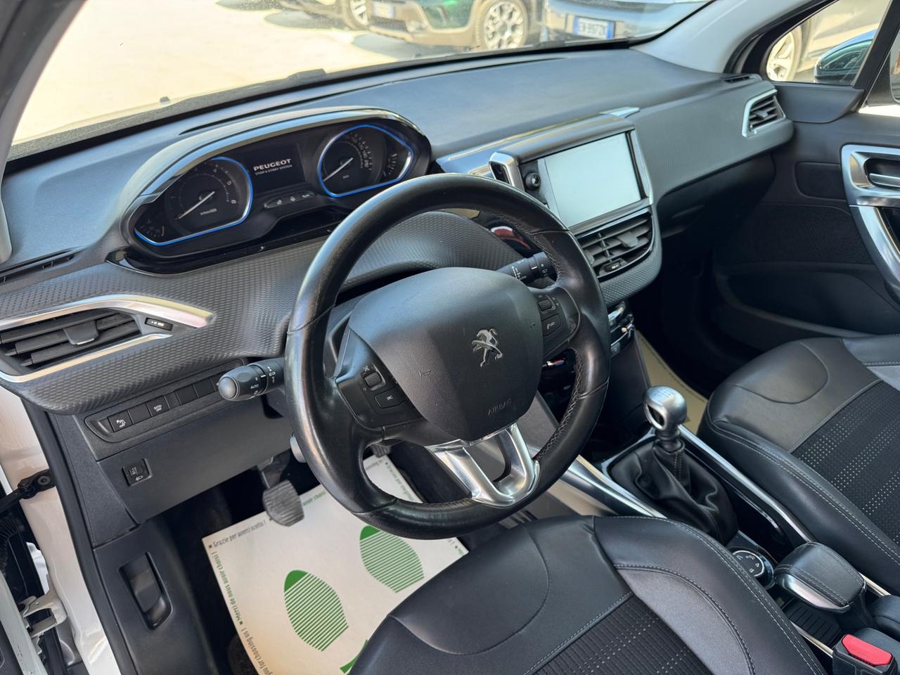 Peugeot 2008 1.6 e-HDi 115 CV Stop&Start Allure
