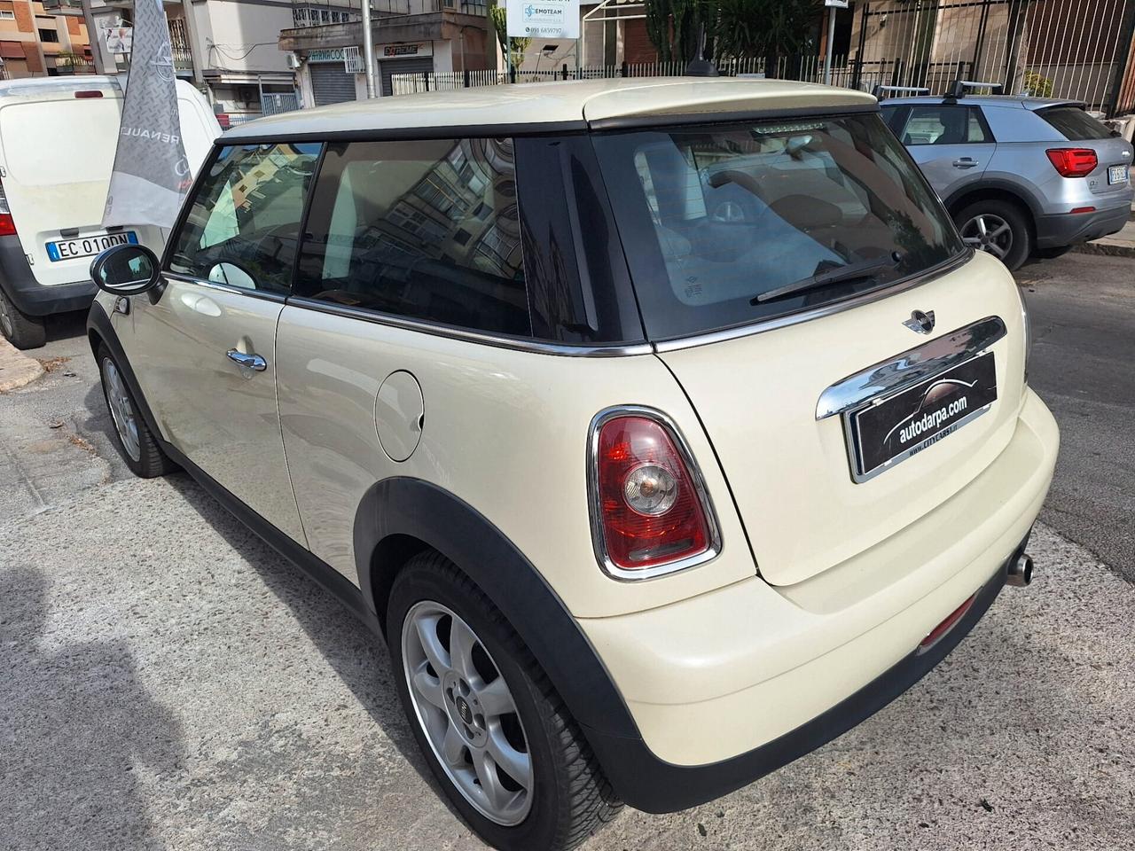Mini 1.6 16V Abbey Road D