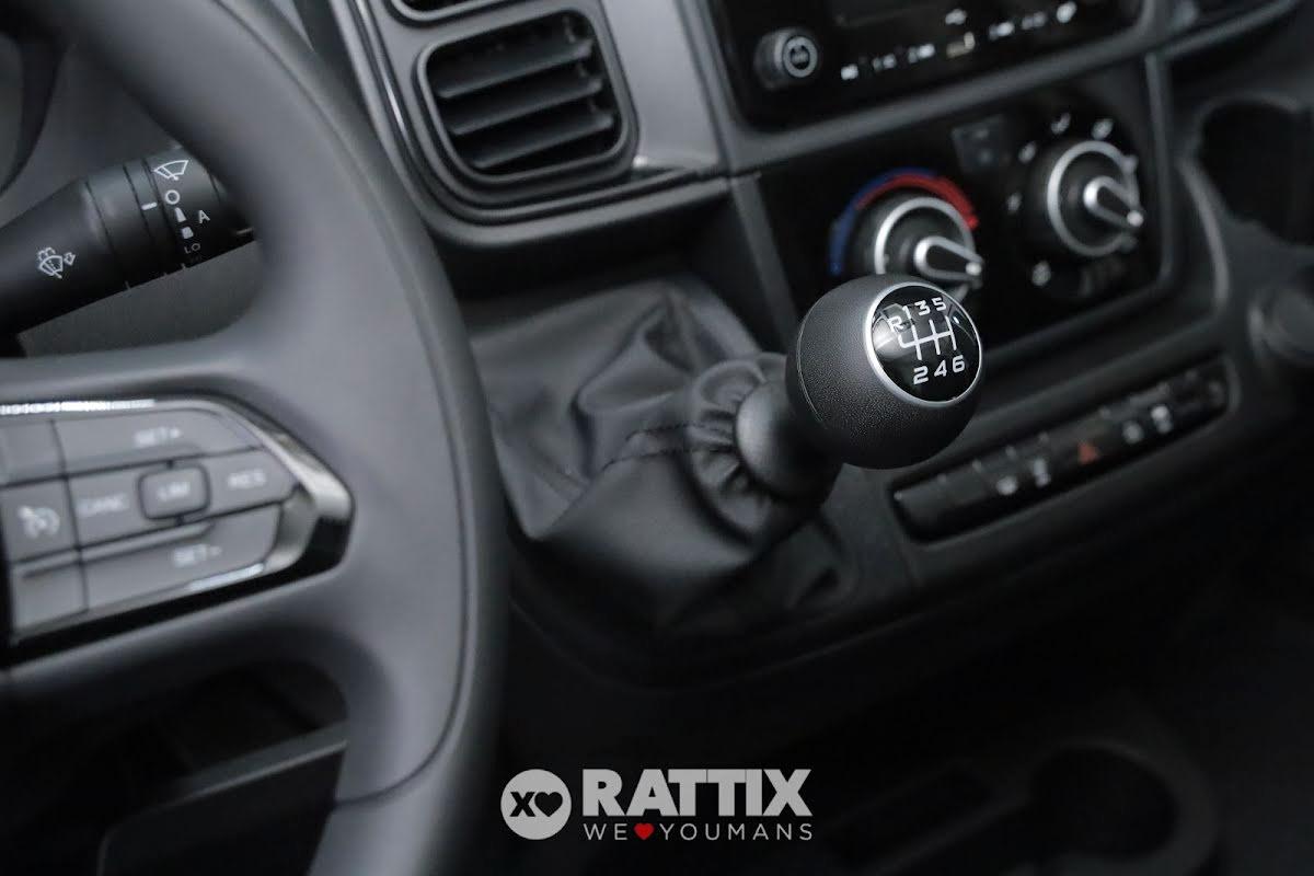 Peugeot Boxer 2.2 BlueHDI 140CV L2H2 (IVA ESCLUSA)