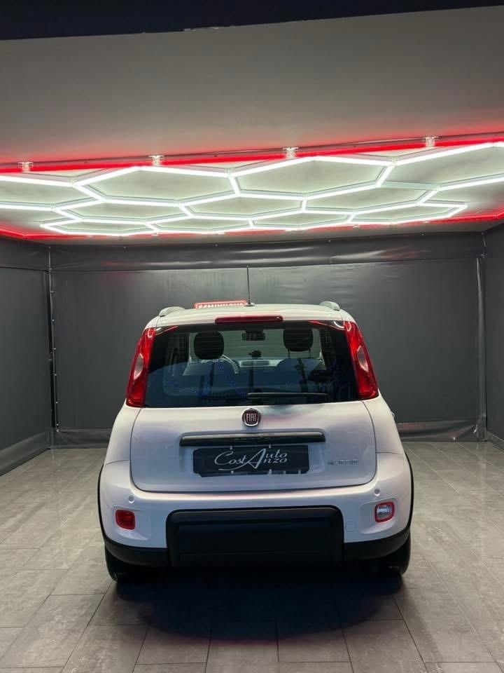 Fiat Panda 1.0 Hybrid City Cross 29000 KM