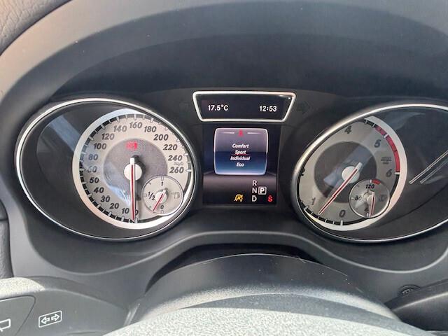 Mercedes-benz GLA 200d 136cv Aut. Enduro ''tetto panoramico''