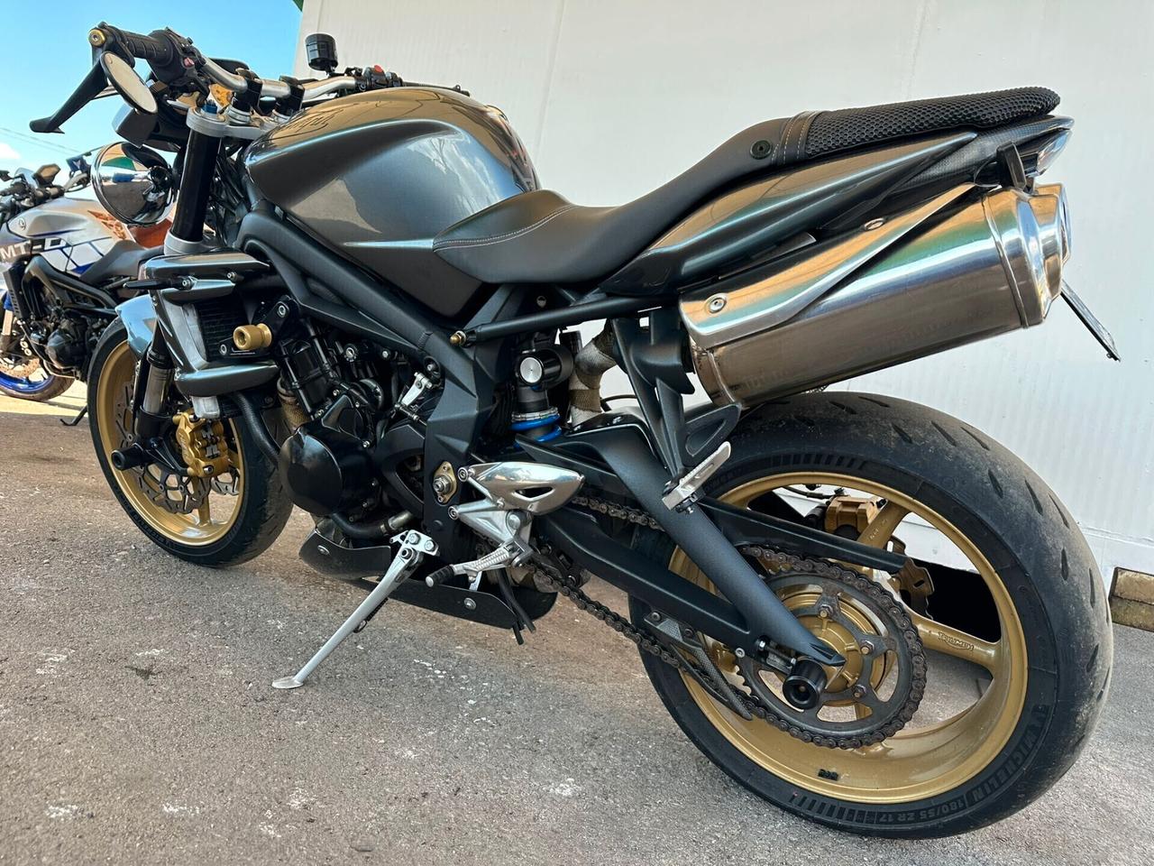 Triumph Street Triple R