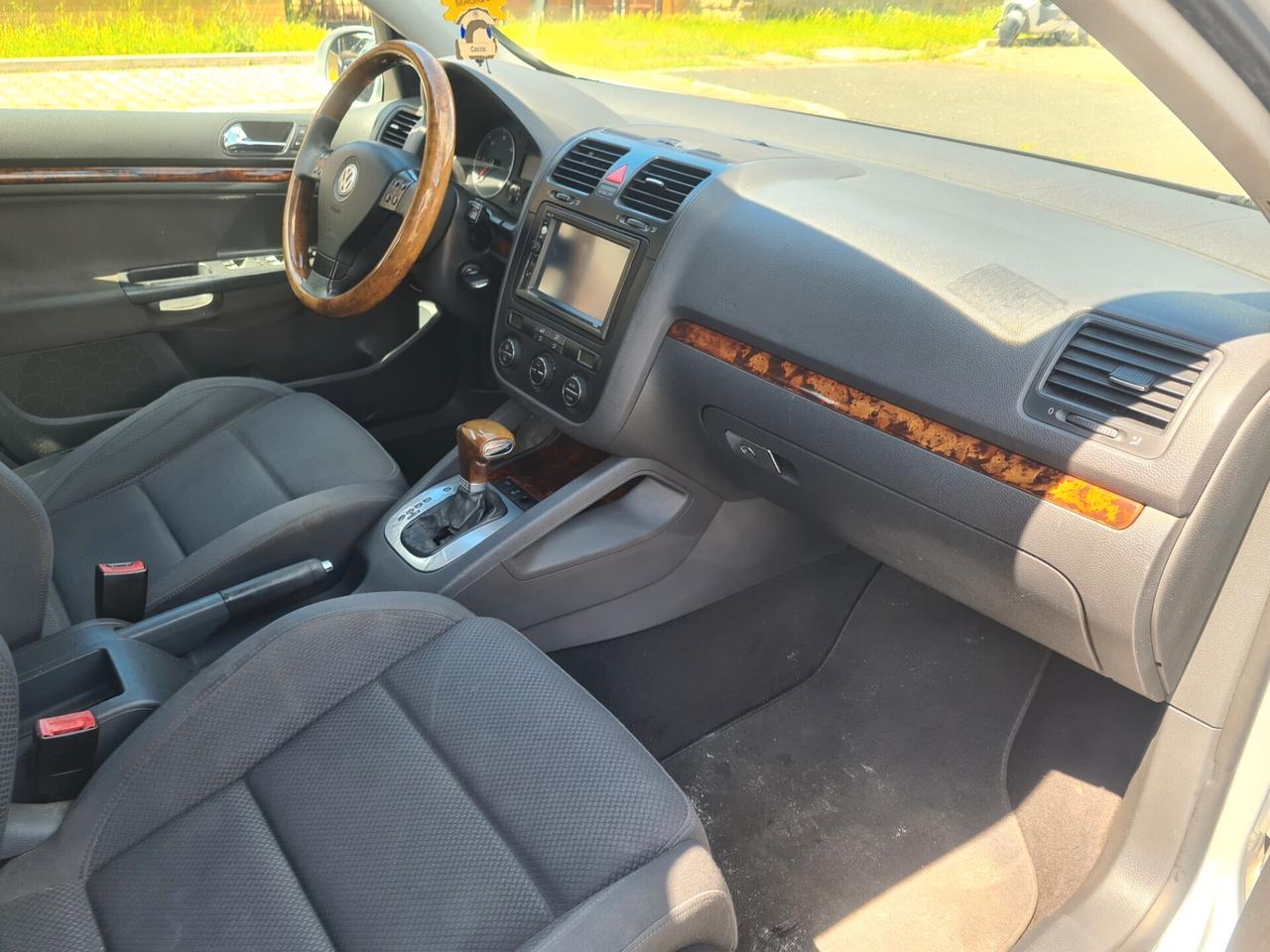 Volkswagen Golf 2.0 16V TDI 5p. Comfortline