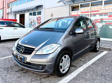 Mercedes classe A160 neopatentati