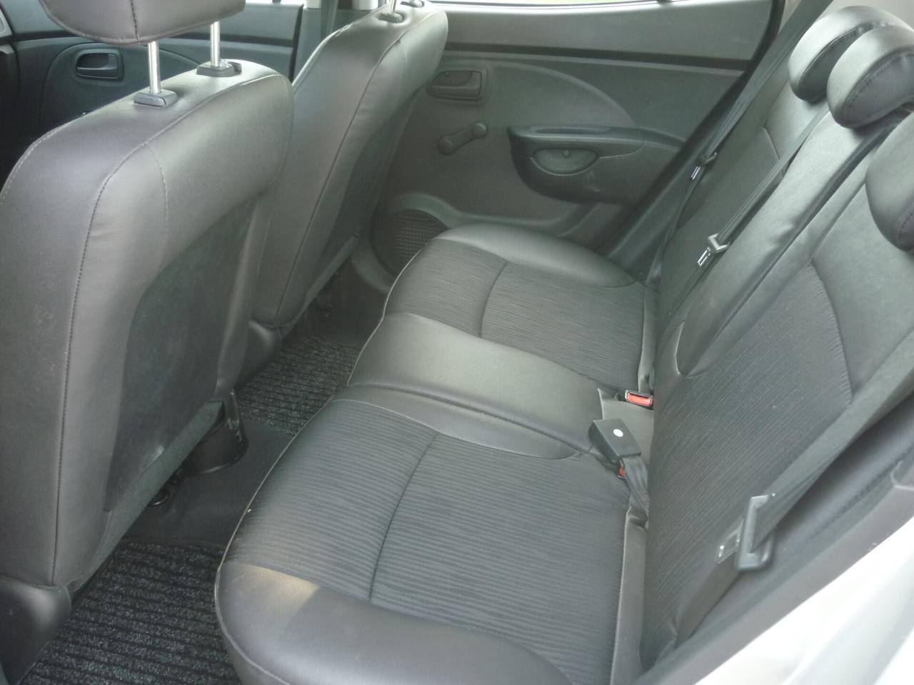 Kia Picanto 1.0 12V Life Bi-Fuel