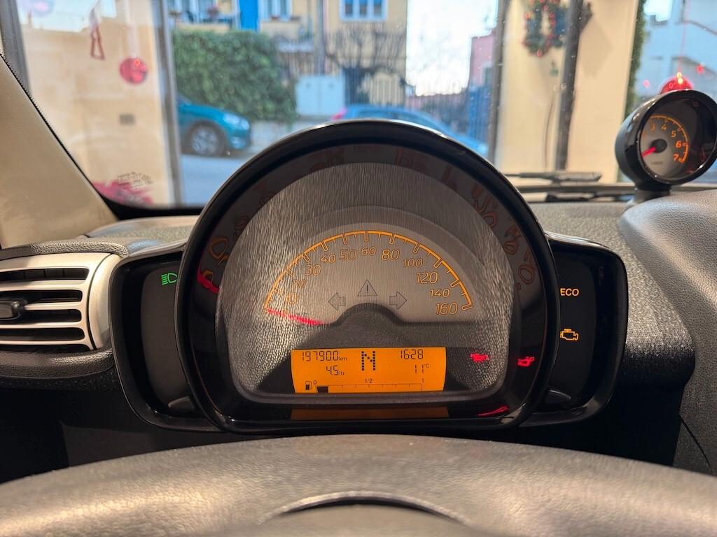 Smart ForTwo 1000 52 kW MHD coupé passion