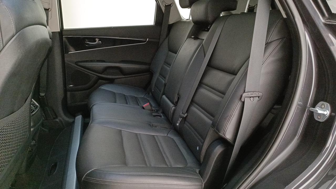 KIA Sorento 2.2 crdi Rebel 4wd 7p.ti auto