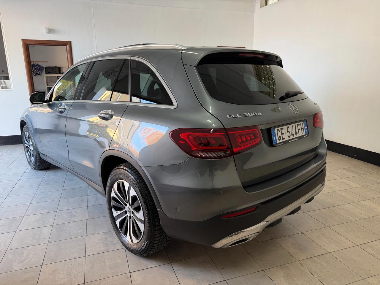 Mercedes-benz GLC 300 d 4Matic Premium Plus TETTO