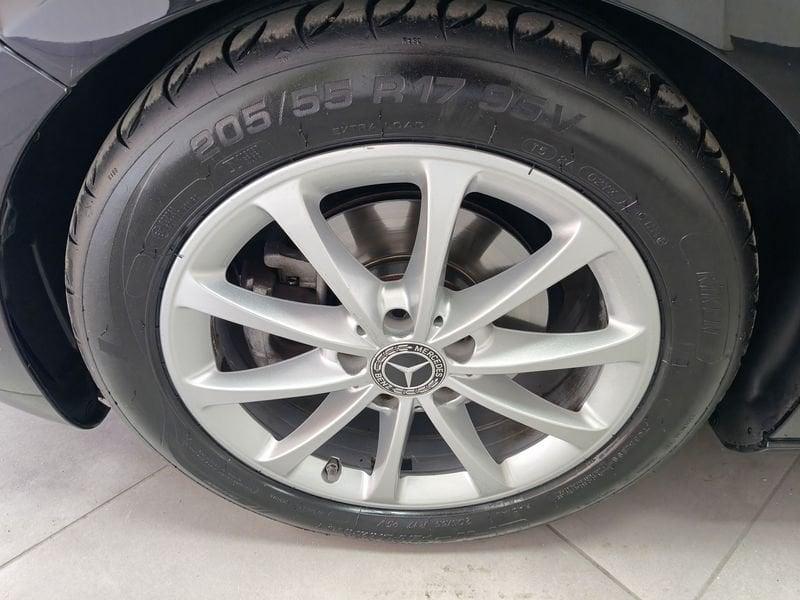 Mercedes-Benz Classe A A 180 d Automatic Sport